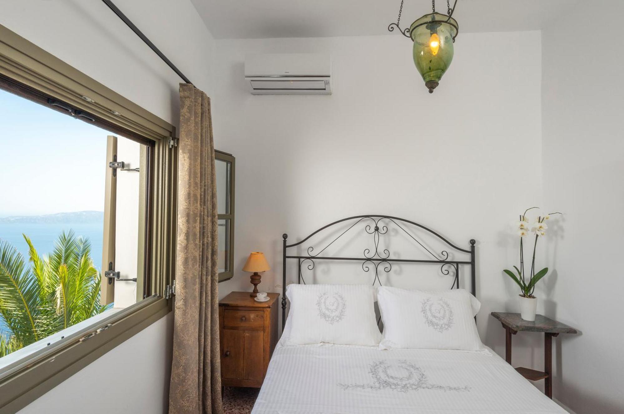 Anthos Caldera Suites Fira  Bagian luar foto